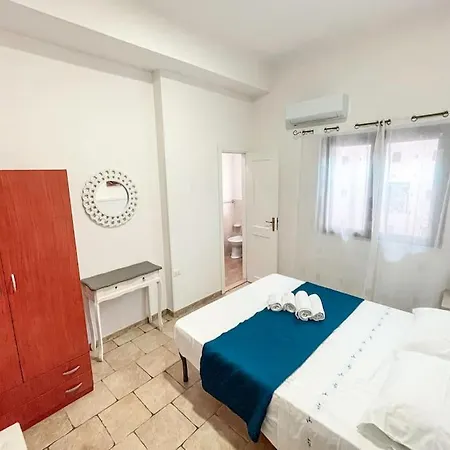 Βίλα Con Piscina 150mt Dal Mare 8 Posti Oa